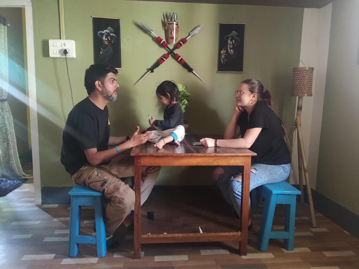 Stargaze Backpackers Hostel Гувахати Экстерьер фото